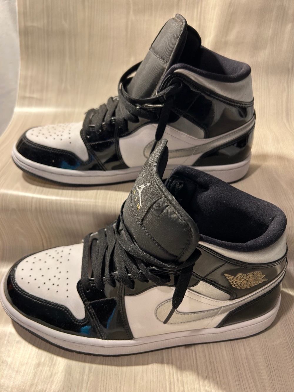 Nike Air Jordan 1 High Black White Panda Men’s Sneakers – Like New